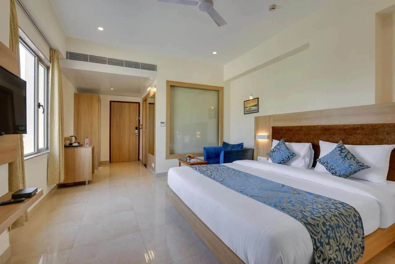 ****  Hotel Khumani By Hills N Dunes Udaipur India