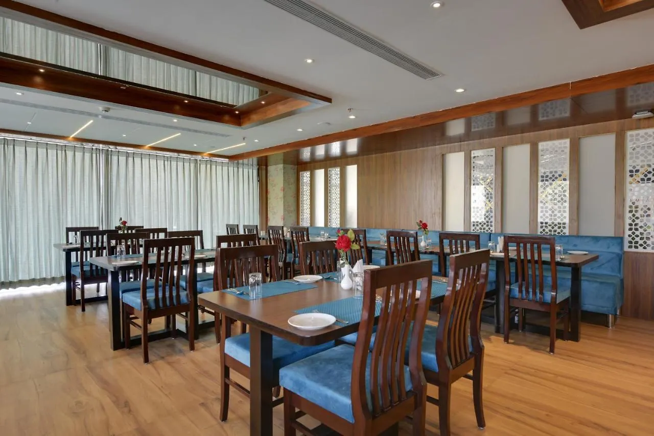 Hotel Khumani By Hills N Dunes Udaipur India