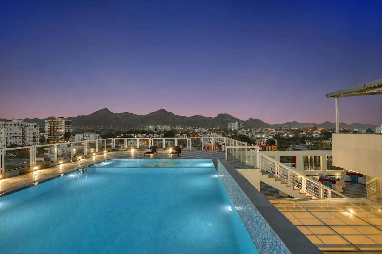 Hotel Khumani By Hills N Dunes Udaipur 4*,